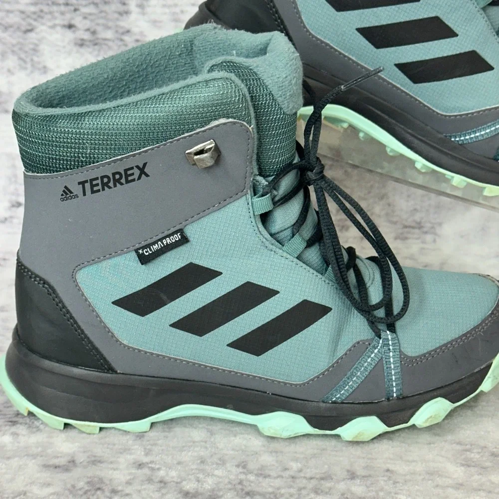 Adidas Terrex Climaproof Boots Unisex Youth Size 5 Outdoor Winter Hiking Teal